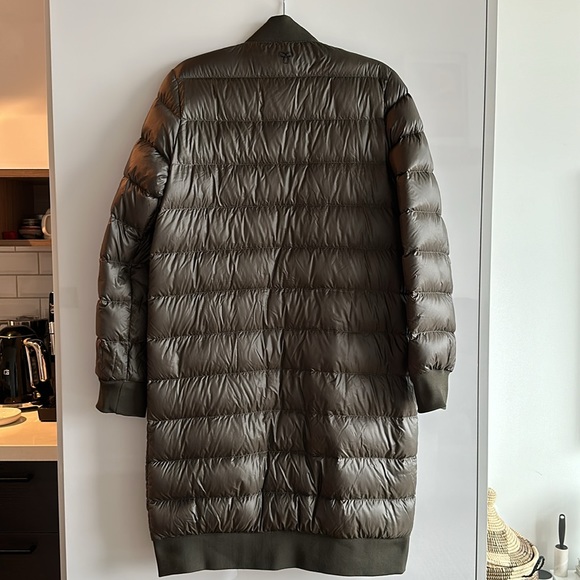 Aritzia TNA chalet puffer jacket - Picture 6 of 7